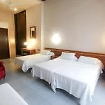 Jaume I Hotel *