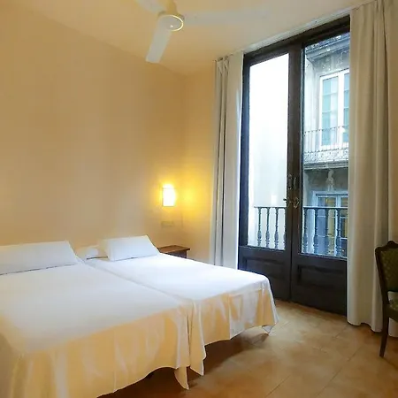 Jaume I Hotel *